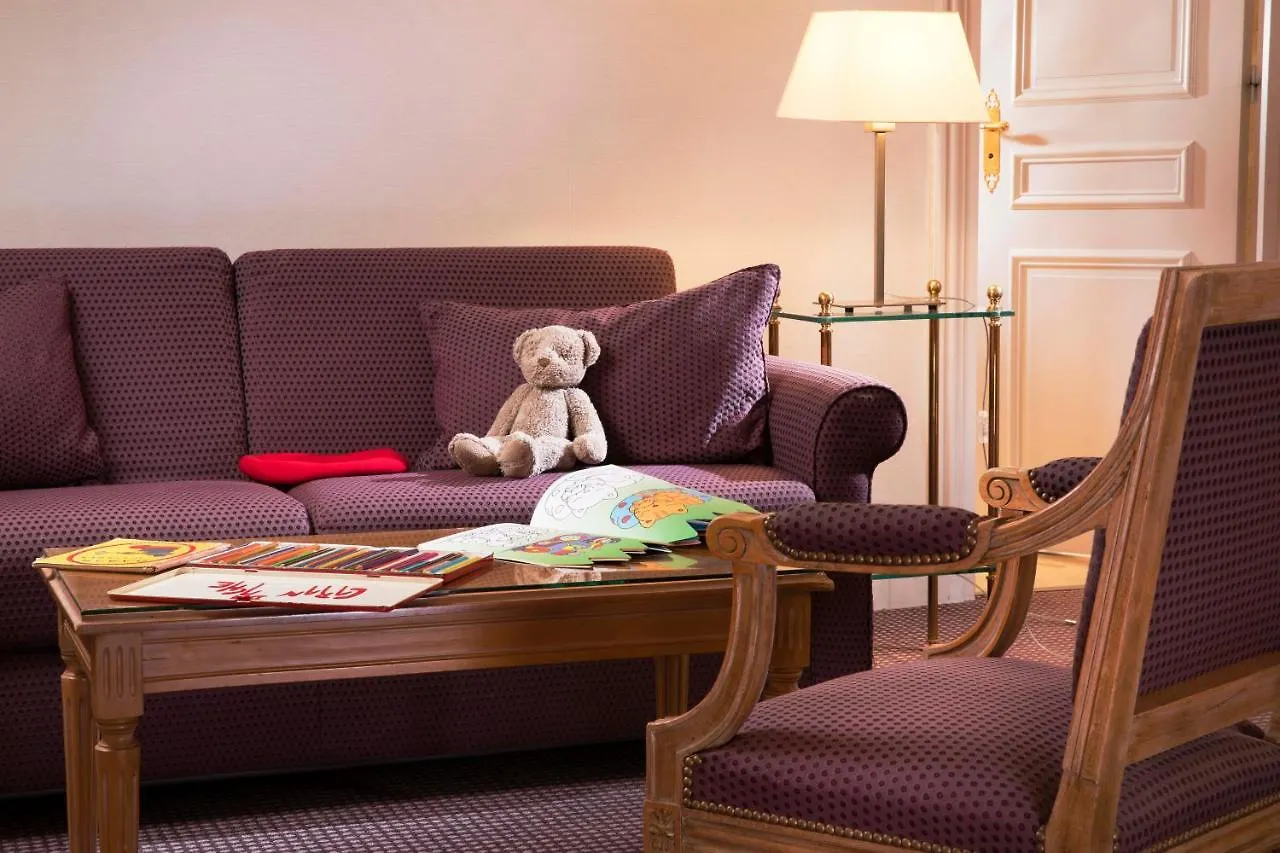 Le Littre Hotel