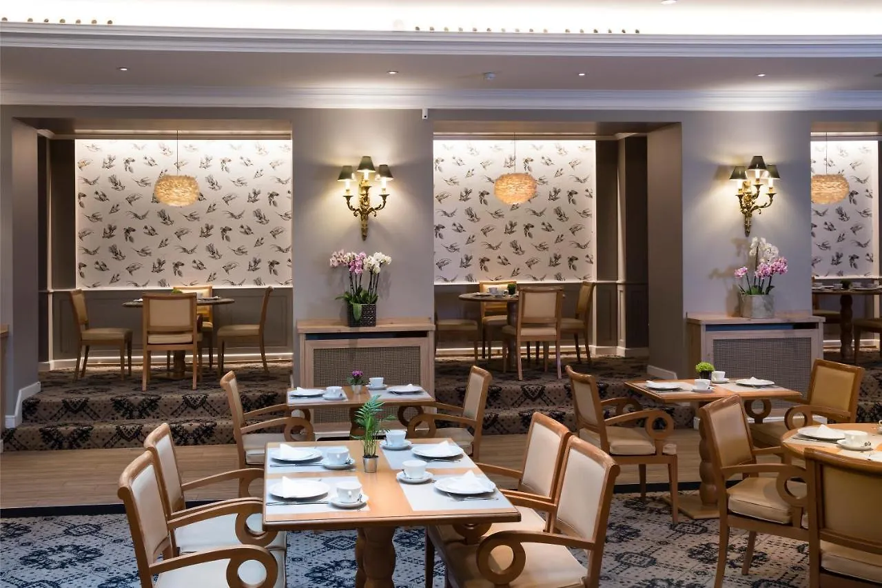 Hotel Le Littre 4*